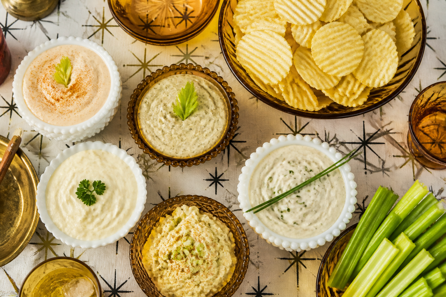 Vintage 4-Ingredient Dips for Parties: 10 Retro Recipes Worth Bringing Back